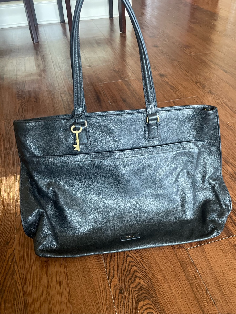 Fossil Julia Leather Carryall Tote